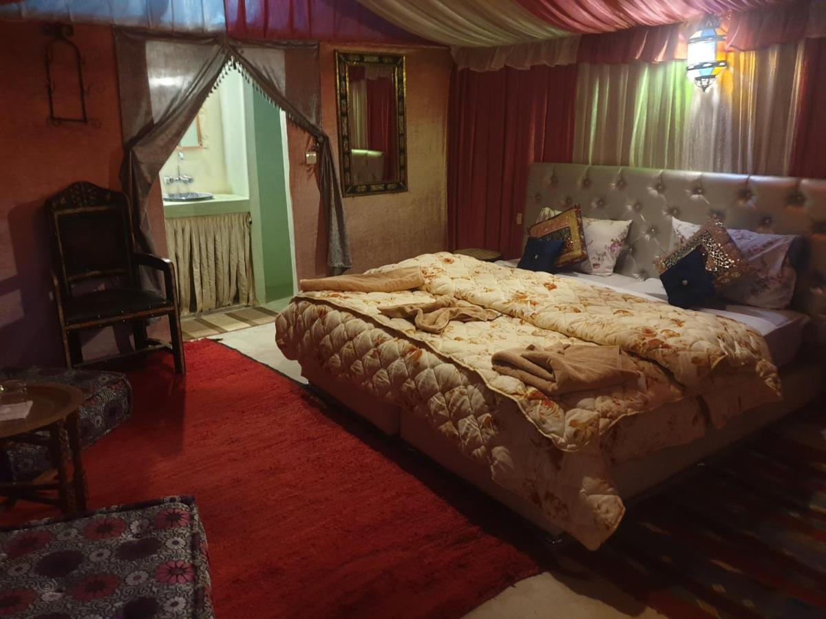 Auberge Sahara Garden Lac Yasmins Екстер'єр фото